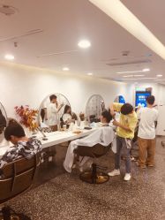 -UnHair Salon