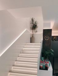 -LJOY丽锦造型·烫发染发