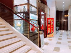 -锦龙国际酒店(天津奥体中心华苑地铁站店)