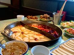 -鸿姐老火锅(疁城新天地店)