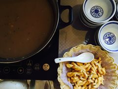 -西安大雁塔科技大学地铁站亚朵酒店