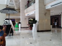 -上海尊茂酒店