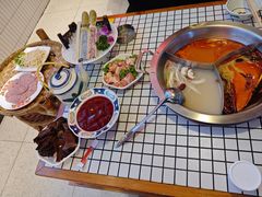 -山悦里 山野·鲜火锅(罗斯福广场店)