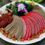 大年三十年夜饭，主打一个热闹团圆