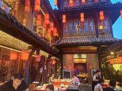-小龙翻大江文化火锅(宽窄店)