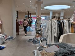 -广州壹马服装广场