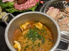 -木槿花韩式炭烤·熟成肉工坊(孙文东路店)