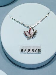 -周大福CHOW TAI FOOK(浦东八佰伴店)