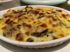 芝士焗蘑菇-港丽餐厅