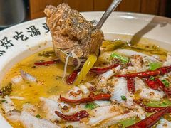 -江渔儿酸菜鱼·拔草餐厅(虎门君乐汇店)