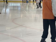 -冰纷万象滑冰场(深圳万象城店)