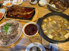 -金达莱冷面百年石锅饭(宾馆胡同店)