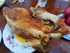 傲娇的烤鸡-白沙菜市场