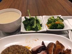 -了凡油鸡饭·面(台北101店)