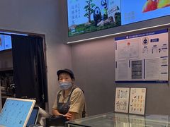 -喜茶(北京华贸购物中心店)