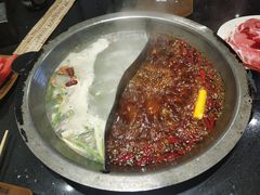 宽板凳菌汤鸳鸯锅-宽板凳老灶火锅(南礼士路店)