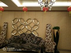 -御满江海鲜酒家(洛溪新城店)
