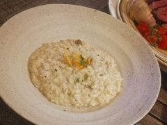 -MONICH牛排融合餐厅(和义大道购物中心店)