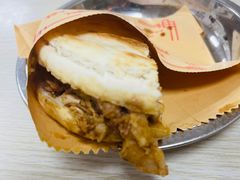 腊汁肉夹馍-薛昌利大米面皮(南关正街店)
