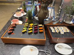-亚龙湾希尔顿自助餐厅·海鲜·烧烤·沙滩BBQ·现场乐队