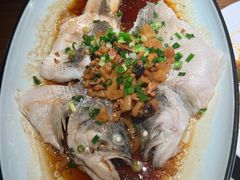 -新白鹿餐厅(滨江银泰店)