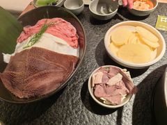 -三出山火锅(南京万象天地店)
