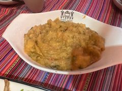 -香巴拉云南餐厅(华莱坞店)