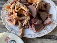 -秀萍驴肉蒸饺(唐海明珠店)