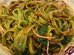 油泼菠菜面-老陈婆手工面庄