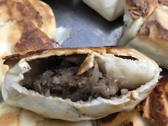 烤包子-努拉洪鸡蛋面馆