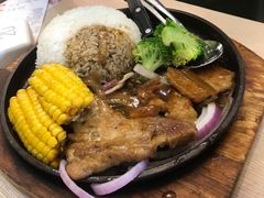 黑椒猪骨扒饭-佰搭果·广式茶餐厅(西华路店)