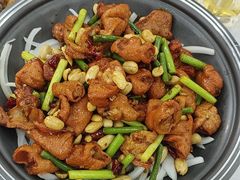 -一口猪海鲜浑锅·东北家常菜