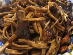 -珠宝街老左杂酱面馆