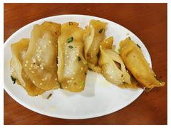 -小姜锅贴(凤凰街店)