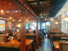 大堂-合易泓烤肉·海肠捞饭(火车站店)
