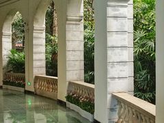 -烈士陵园(地铁站)