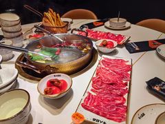 -牛人日志·鲜牛肉骨汤火锅(万科里瑧店)