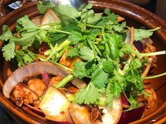 -胡须佬鸡煲四季火锅(海雅缤纷城店)