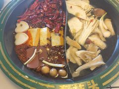 -有拈头成都市井火锅(唐城店)