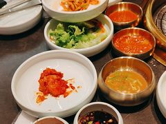 -韩白山·朝鲜族烤牛肉·酱蟹(长宁龙之梦店)