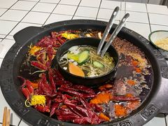 -财二舅火锅招待所