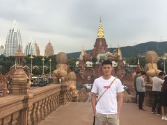 -东南亚风情赶摆街夜市