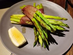 炭烤芦笋-Carbon莫卡哆·意大利复古集市餐厅(杭州大厦店)