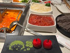 -海底捞火锅鲜切牛肉主题店(长寿路店)