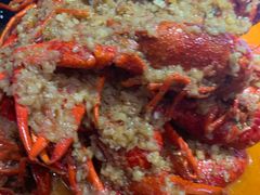 经典蒜香龙虾-红盔甲·小龙虾(天钥桥店)