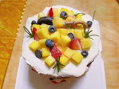 -山与蓝·轻糖鲜果蛋糕(勒泰店)