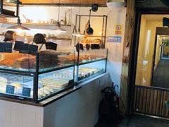 面包甜点陈列柜-仙峰天然面包(迎宾路店)