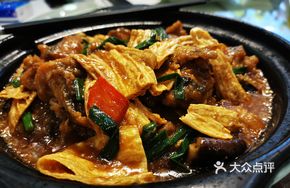 Braised Headfish with Tofu Skin and Garlic