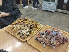 -文山荷鲜居(翠湖店)