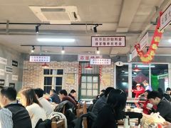 大堂-清真·老金烧烤(舜华南路店)
